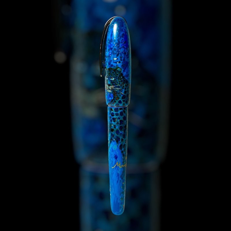 3952老山羊-天然漆彩繪筆 葛瑪蘭 星空下黑豹 彈性鋼尖鋼筆 - 鋼筆 - 其他材質 