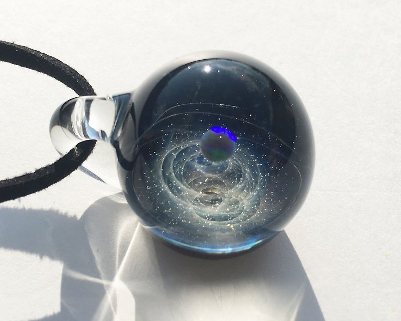 Planetary World # 13 Black Opal Contained Glass Pendant Universe - สร้อยคอ - แก้ว สีดำ