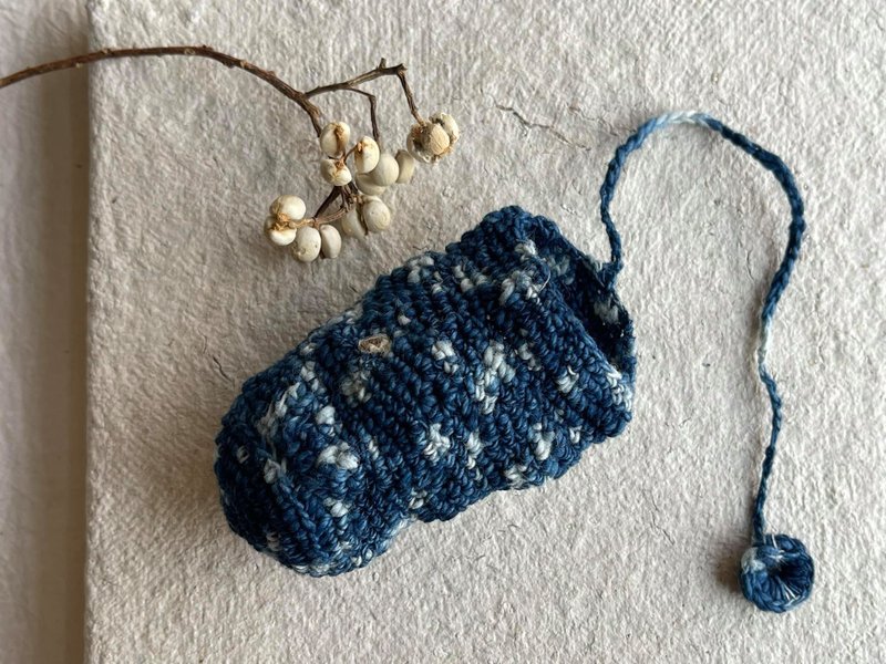 Coin purse/ Purse/ Handicraft/ Wedding favor/Hand-twist thread/Plant dye - กระเป๋าใส่เหรียญ - ผ้าฝ้าย/ผ้าลินิน 