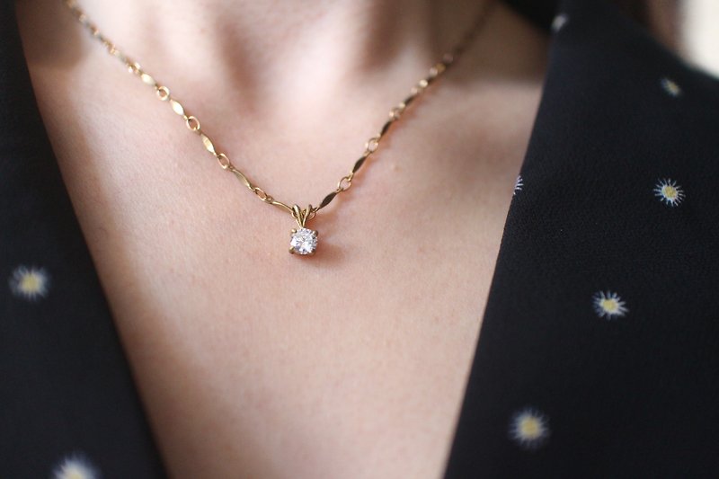 Little classic-Zircon  brass handmade necklace - สร้อยคอทรง Collar - ทองแดงทองเหลือง สีทอง