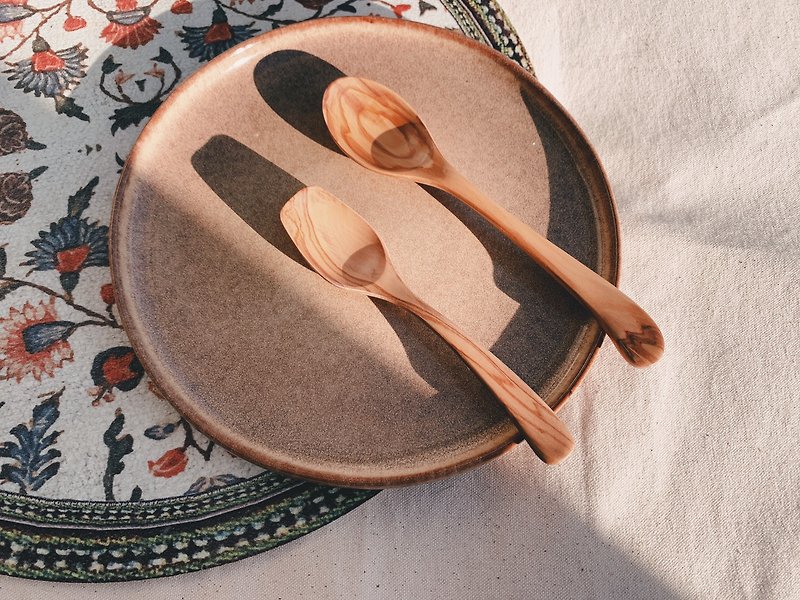Italian Zen Forest olive wood handmade solid wood spoon - Cutlery & Flatware - Wood Brown