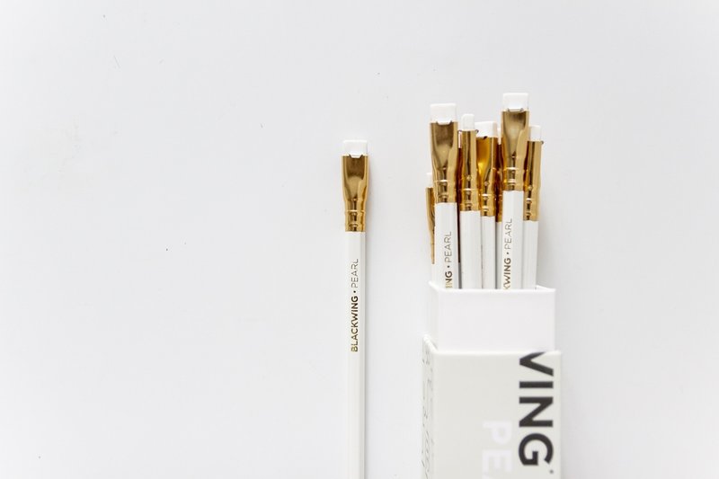 Blackwing 經典復刻鉛筆 _白桿Pearl_盒裝12入 - 鉛筆/自動鉛筆 - 木頭 白色