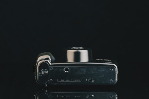 コンパクトフィルムカメラ ペンタックス PENTAX 645Z ボディ : フラッグシップカメラ