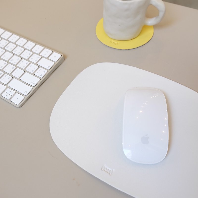 Mousepad & Coaster  - Yolk - Mouse Pads - Faux Leather 
