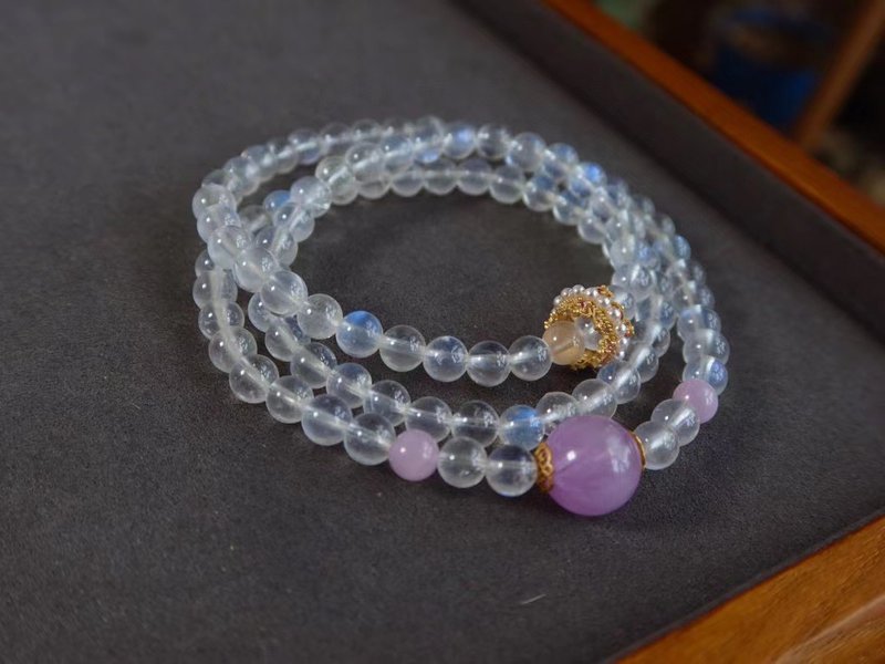 Original natural boutique strong light moonstone love Stone multi-circle bracelet necklace - สร้อยข้อมือ - คริสตัล 