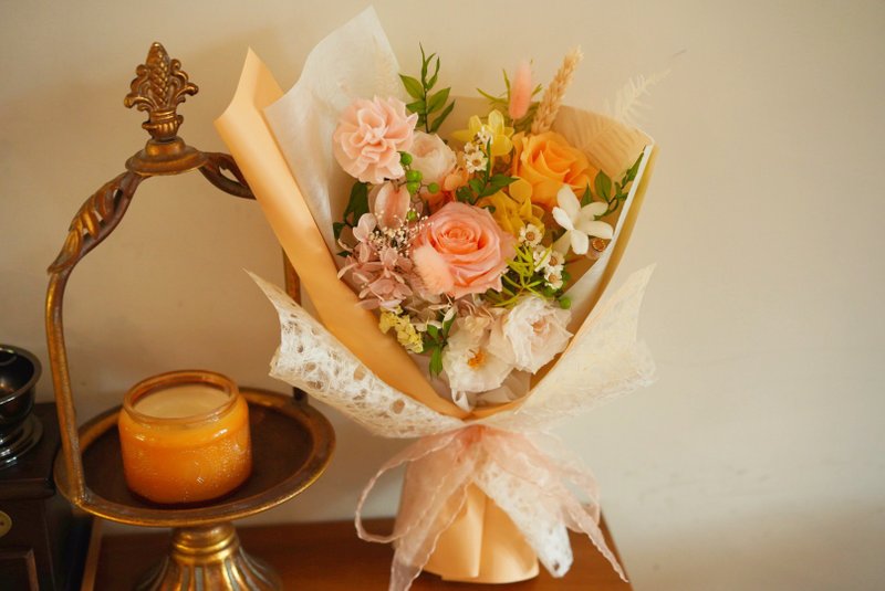 See Flowers on Moss | Marshmallow Preserved Flower Bouquet Flower Gift - ช่อดอกไม้แห้ง - พืช/ดอกไม้ 