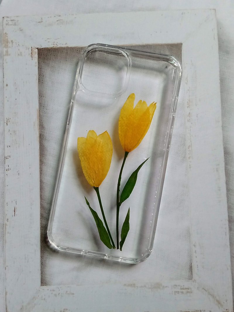 Pressed flowers phone case | iPhone 13 | Gift for Her | Flowers in the sun - Phone Cases - Plastic Yellow