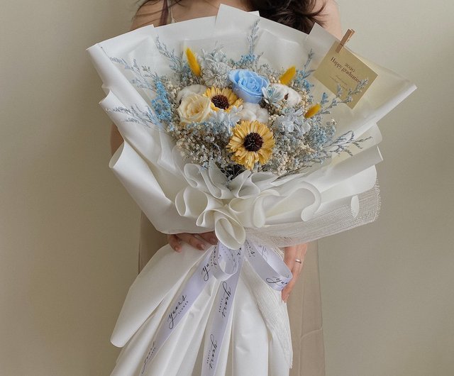 さまざまな美しい大きな花束バレンタインデーの花束卒業式の花束誕生日プレゼントドライフラワー母の日の花束 ショップ Yuan S Flower 置物 Pinkoi