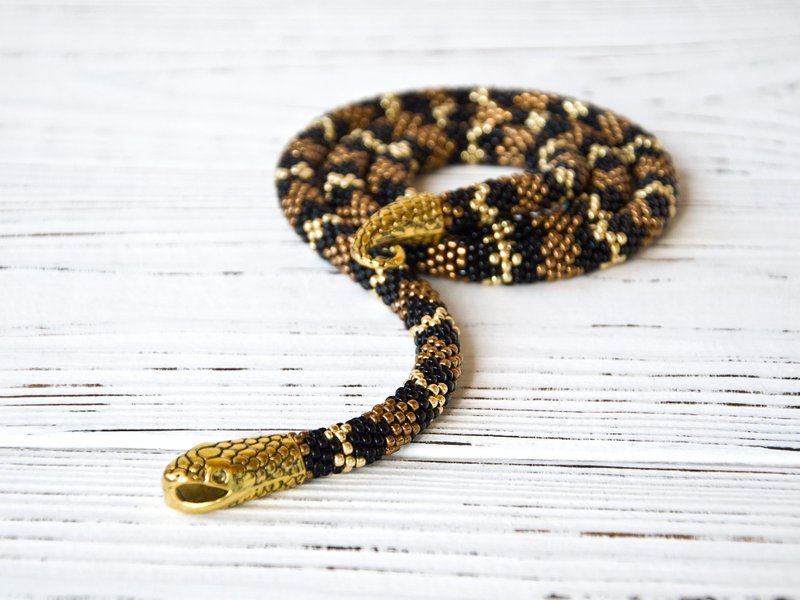 Brown snake necklace, Serpent choker, Ouroboros necklace, Snake choker - 項鍊 - 玻璃 咖啡色