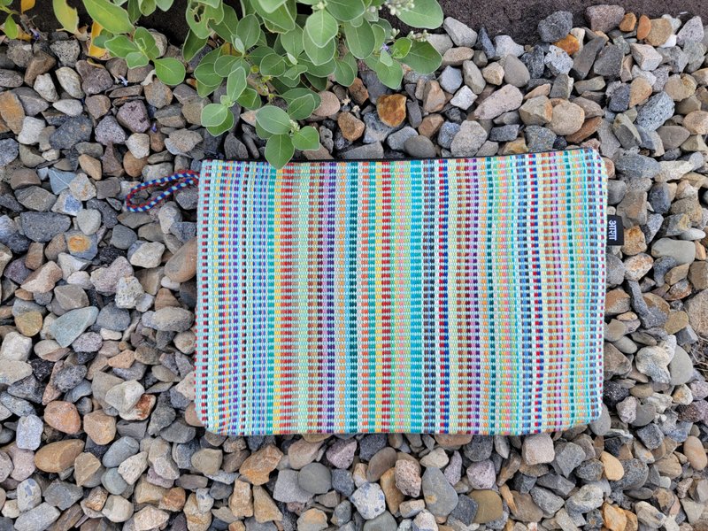 [Waterproof storage bag] Hand-woven inner layer is waterproof to protect the small things you value - กระเป๋าเครื่องสำอาง - ผ้าฝ้าย/ผ้าลินิน 