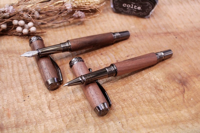 Walnut wooden fountain pen/roller ball pen (free laser engraving/graduation gift) - ปากกาหมึกซึม - ไม้ สีม่วง