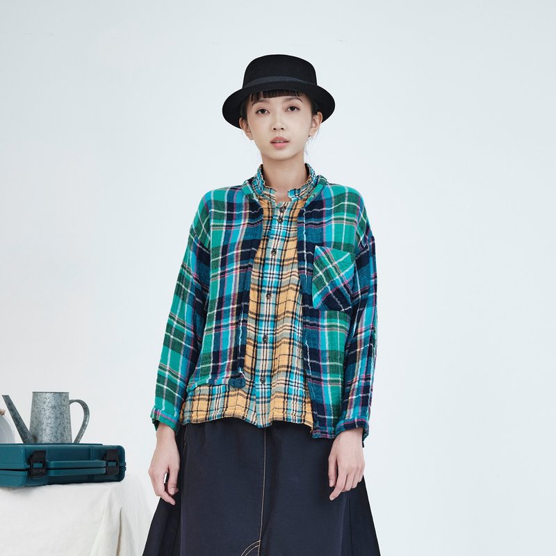 Colorful multi-color plaid layered shirt - เสื้อเชิ้ตผู้หญิง - ผ้าฝ้าย/ผ้าลินิน หลากหลายสี