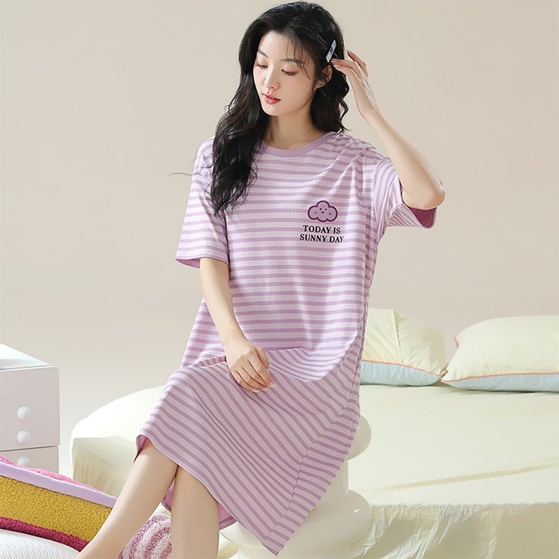 Pink Lady purple taro cloud cotton short-sleeved pajamas round neck one-piece nightgown can be worn at home when going out - Loungewear & Sleepwear - Polyester Purple