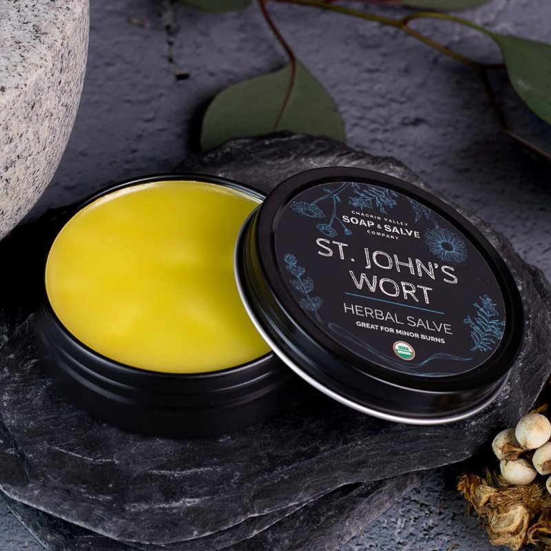 Chagrin Valley - SAINT JOHN'S WORT 2OZ - ครีมกันแดด - พืช/ดอกไม้ สีเขียว