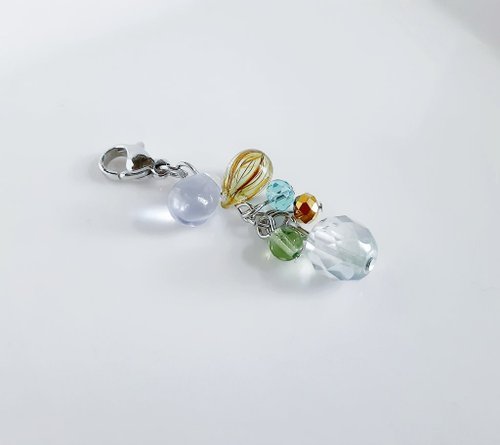 ♪136 ❤️ 雫　しずく　グリーン　チェコビーズ　マスクチェーン　ハンドメイド ♪136 ❤️ 雫 しずく グリーン チェコビーズ マスクチェーン