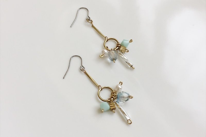 Angel Wings shape brass earrings - Earrings & Clip-ons - Glass Blue