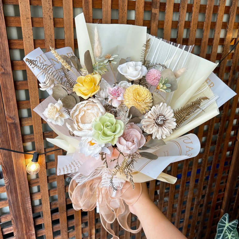 Jinpingtang Eternal Flower Bouquet Valentine's Day Confession Graduation Proposal Comes with Bag Card - Dried Flowers & Bouquets - Plants & Flowers Multicolor