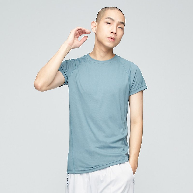 Ultracool-涼感抗菌修身上衣(男)-荒綠 - T 恤 - 尼龍 藍色