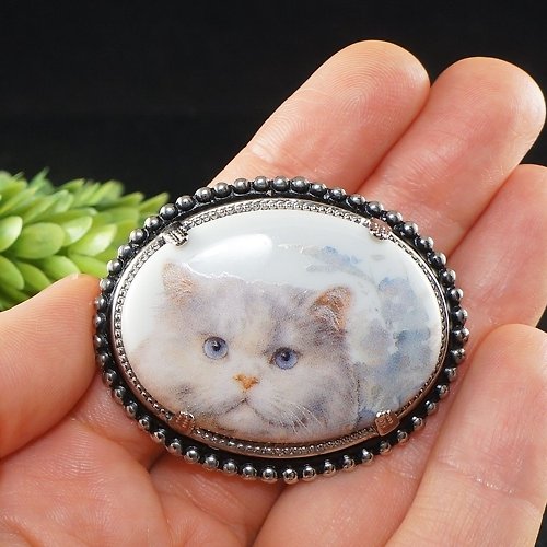 AGATIX Cat Kitten Porcelain Cameo Pin Brooch Beige Blue White Cat Brooch Woman Jewelry