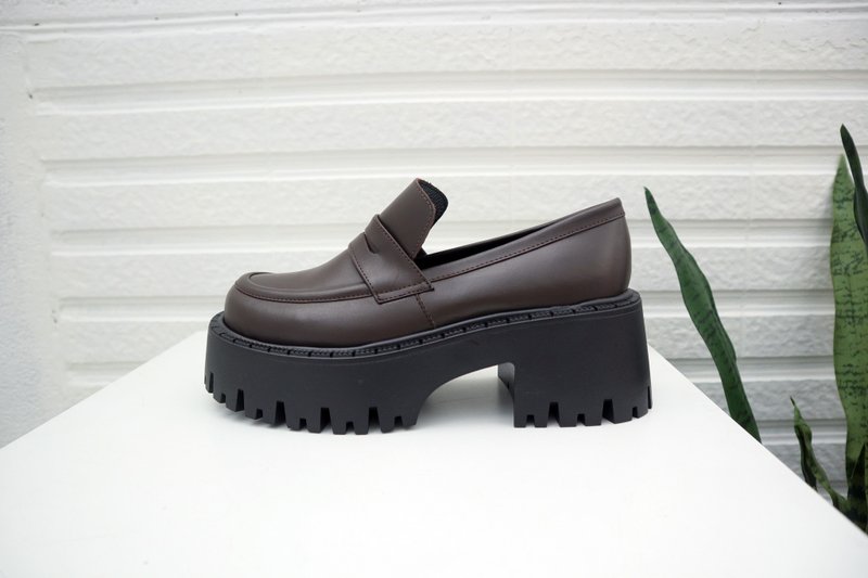 Abstract expression-thick-soled loafers_Deep coffee - Women's Oxford Shoes - Genuine Leather Brown