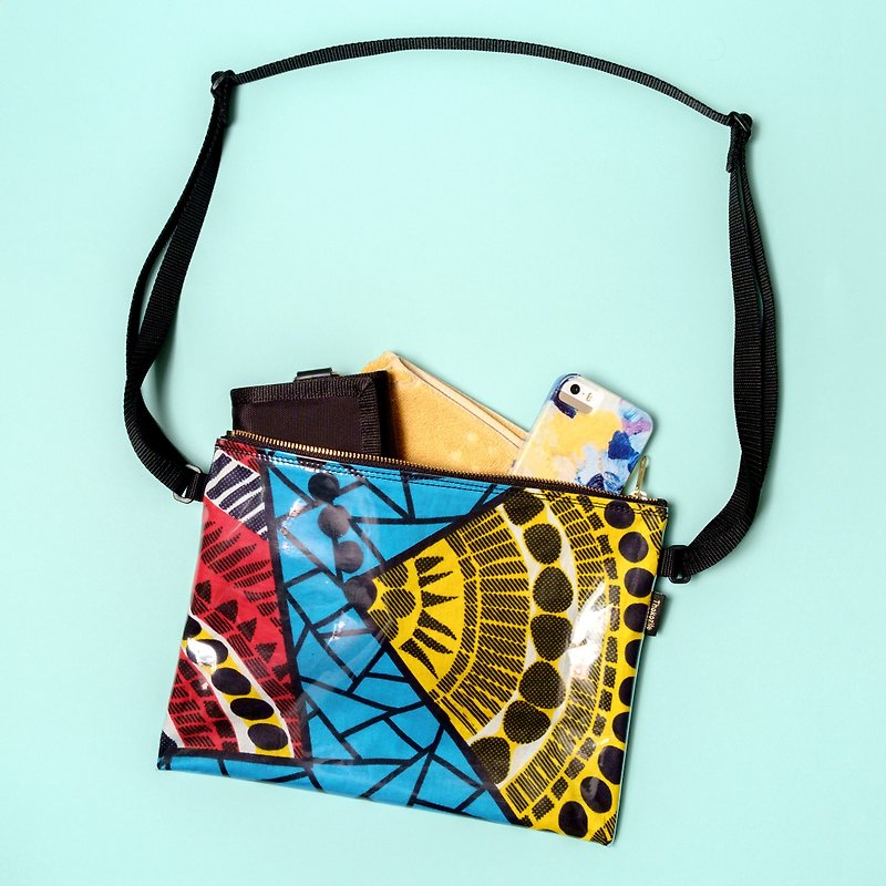 African Wax Print Shoulder Bag - Toiletry Bags & Pouches - Cotton & Hemp Multicolor