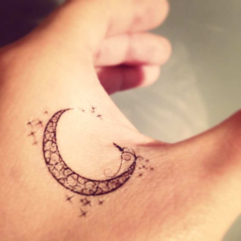 Tribal Night Moon Temporary Fake Tattoo Sticker (Set of 2) - OhMyTat - สติ๊กเกอร์แทททู - กระดาษ สีดำ