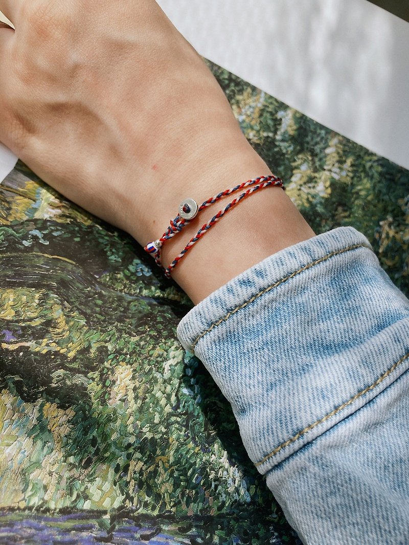 Limited Japanese Ami Kaji Art Red, White and Blue Hand-woven Double-layer Very Thin Hand Rope Hipster Wild Bracelet - Bracelets - Silver 