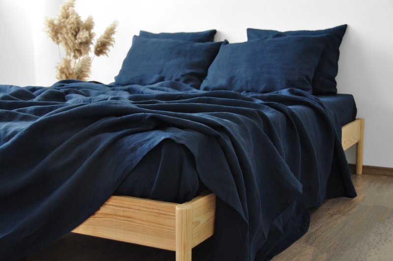 Navy linen sheet set / Flat+fitted sheet+2 pillowcases / Blue bedding - เครื่องนอน - ลินิน สีน้ำเงิน