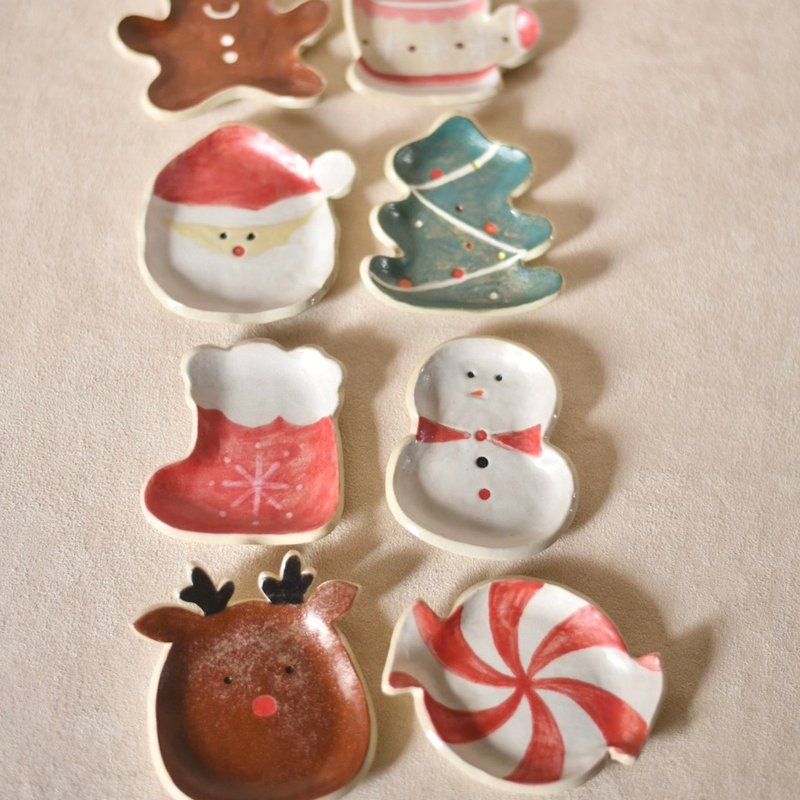 聖誕小碟四件組 卡通盤 陶藝 手捏陶 手作課程 親子陶藝 - 陶藝/玻璃 - 陶 