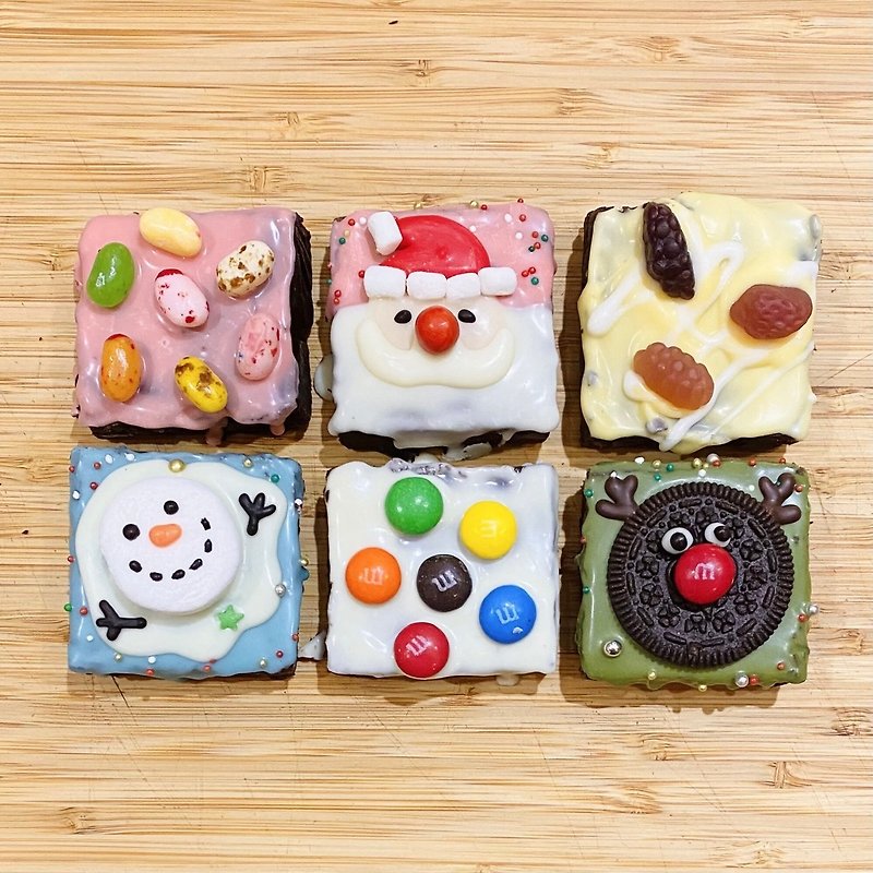 Mr. Black Bear Chocolate Brownie Christmas Gift Box - เค้กและของหวาน - อาหารสด หลากหลายสี