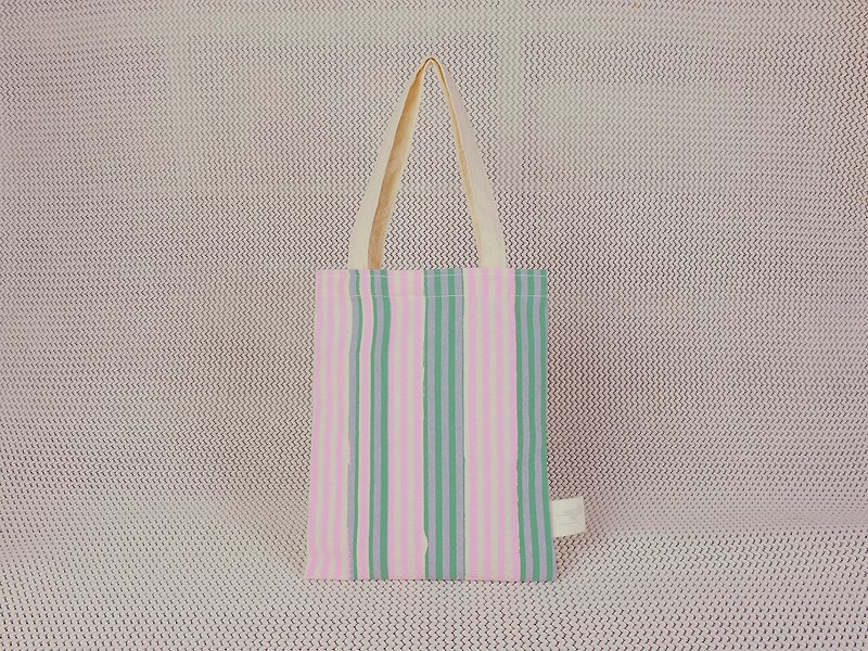 Golden Hoop Small Bag / 16 Strawberry Daifuku - Toiletry Bags & Pouches - Cotton & Hemp Pink