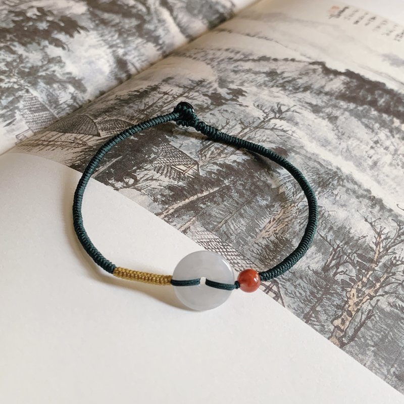 售完欣賞 楊柳依青。天然翡翠平安扣復古編織手鏈 南紅古風手繩 - 手鍊/手環 - 玉石 綠色