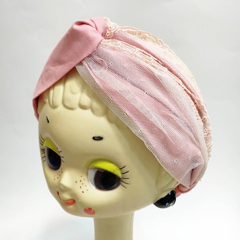 Petitbebe Pink Lace Crossover Headband - เครื่องประดับผม - ผ้าฝ้าย/ผ้าลินิน สึชมพู