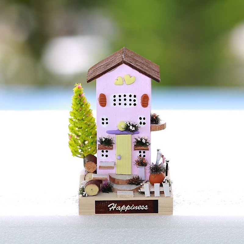 Little tall house gable roof (Pink) - Items for Display - Wood Pink