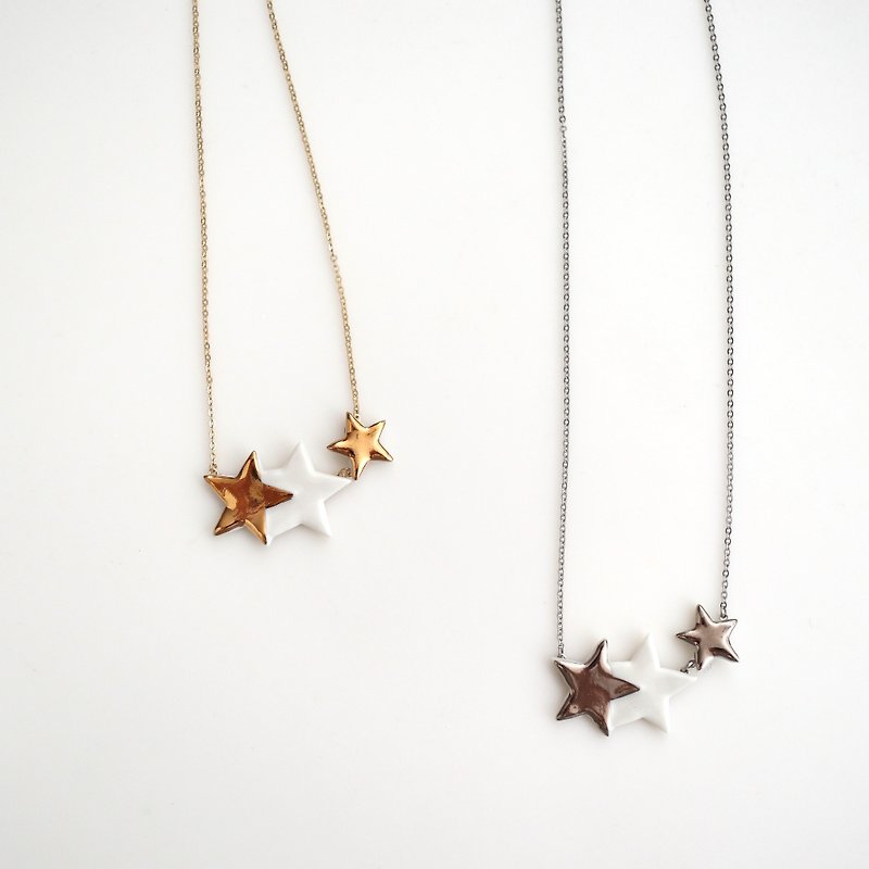 LIMITED Special star 3stars necklace - สร้อยคอ - เครื่องลายคราม สีทอง