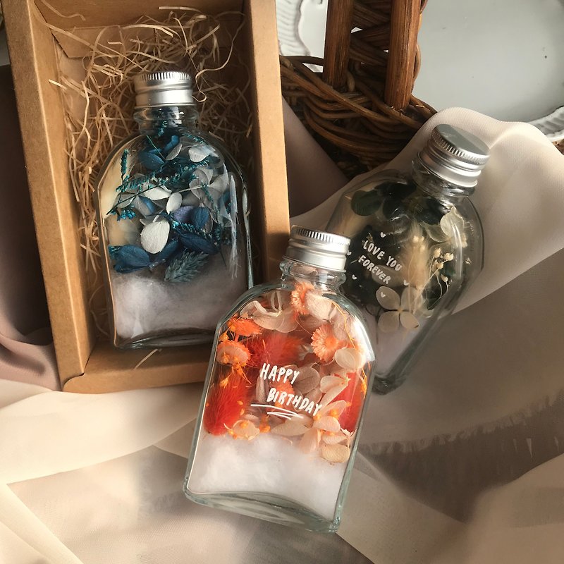 -Goody bag-Two sets of small wine bottle decorations with dried flowers (LED lights can be purchased) - Items for Display - Plants & Flowers Multicolor