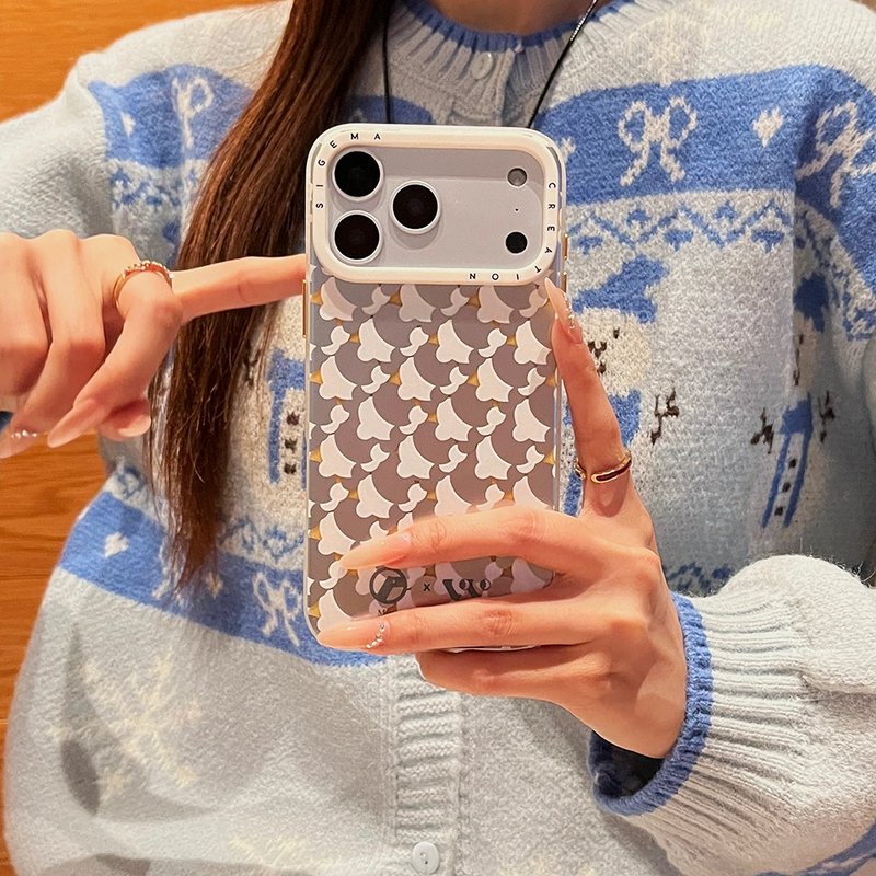 【隱藏式磁吸】WendyPattern鋁合金按鍵全磨砂防摔防刮iPhone17p - 手機殼/手機套 - 塑膠 白色