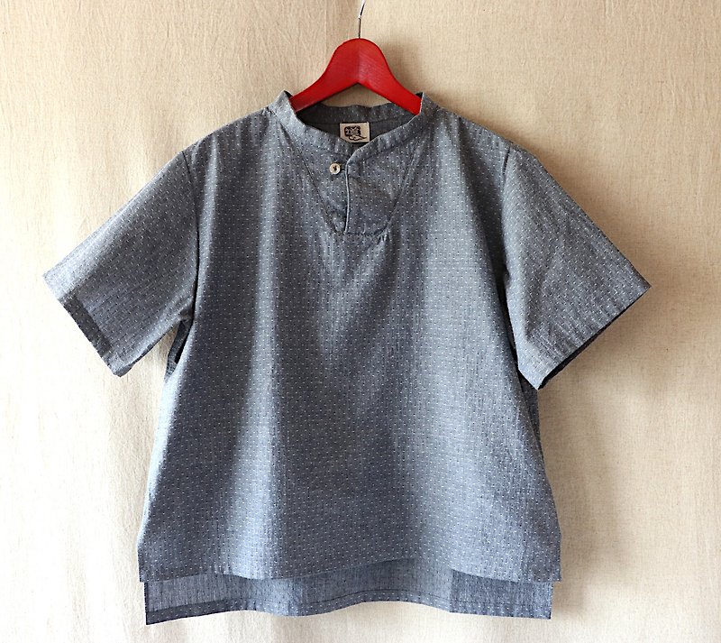 Stand collar pullover / gray navy blue / cotton / short sleeves
