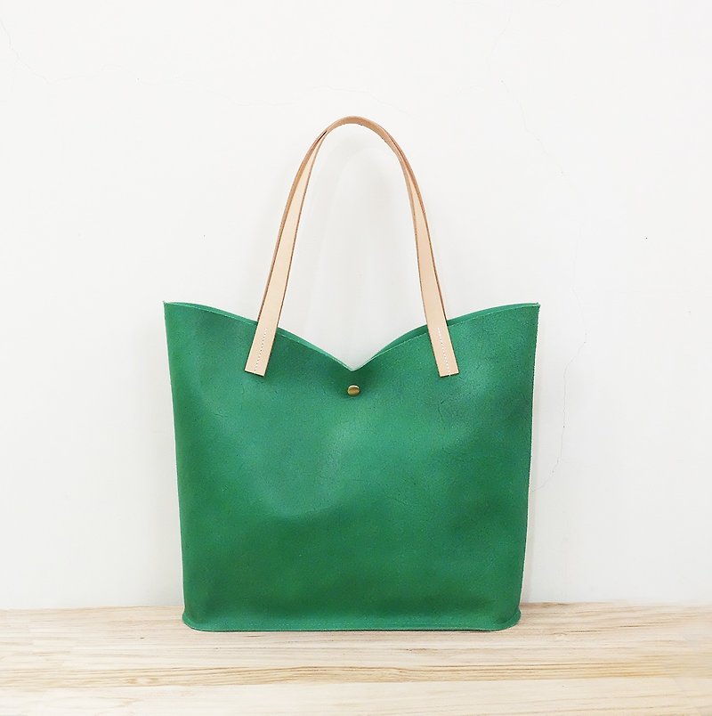 Green tulip leather shoulder bag elegant M plant tanning handle - Messenger Bags & Sling Bags - Genuine Leather Green