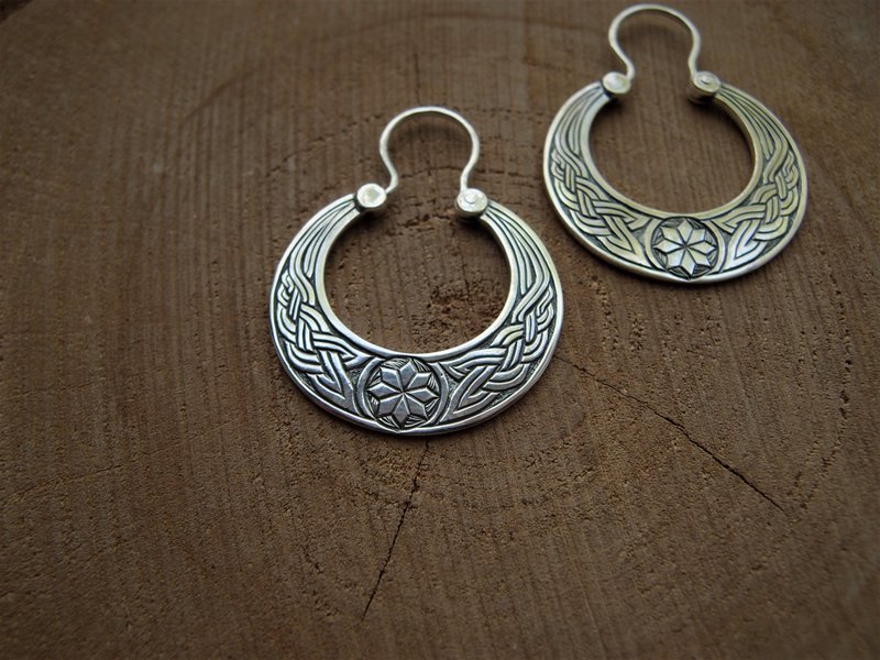 Alatyr sterling silver earrings, Nordic star, Ancient amulet, Pagan jewelry - ต่างหู - เงินแท้ สีเงิน