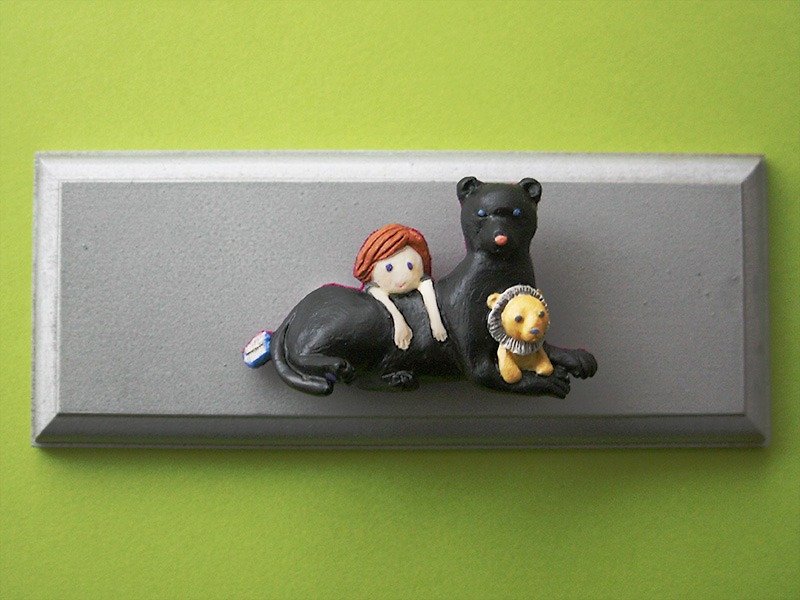 Giantism brooch [Black leopard and me] - Brooches - Plastic Black