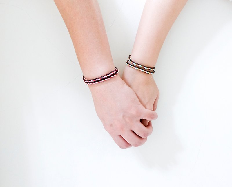 Customized double-loop woven bracelets into the custom Christmas gift - สร้อยข้อมือ - วัสดุกันนำ้ หลากหลายสี
