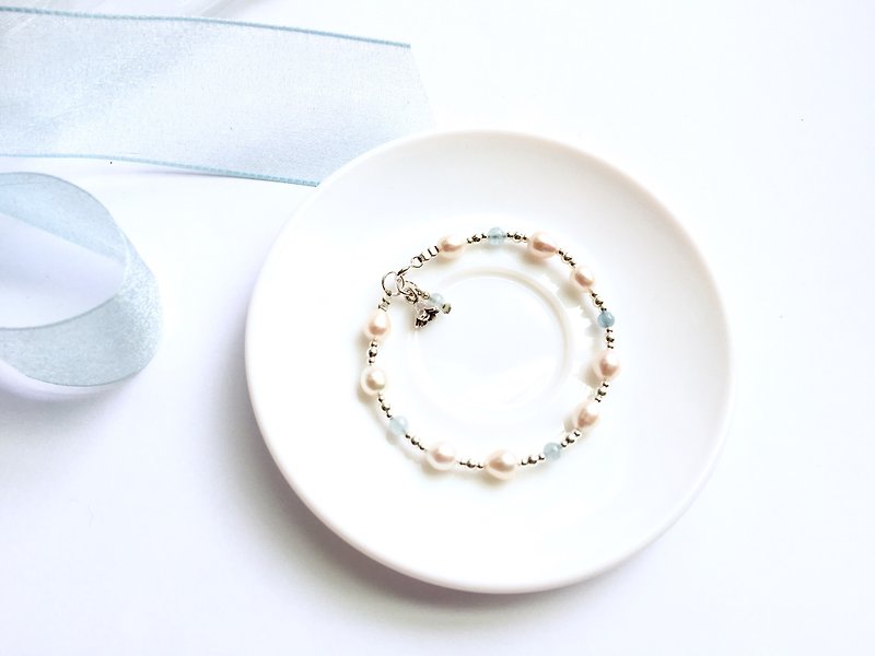 Ops Aquamarine Pearl light blue Unique Silver Gemstone bracelet - Bracelets - Gemstone Blue
