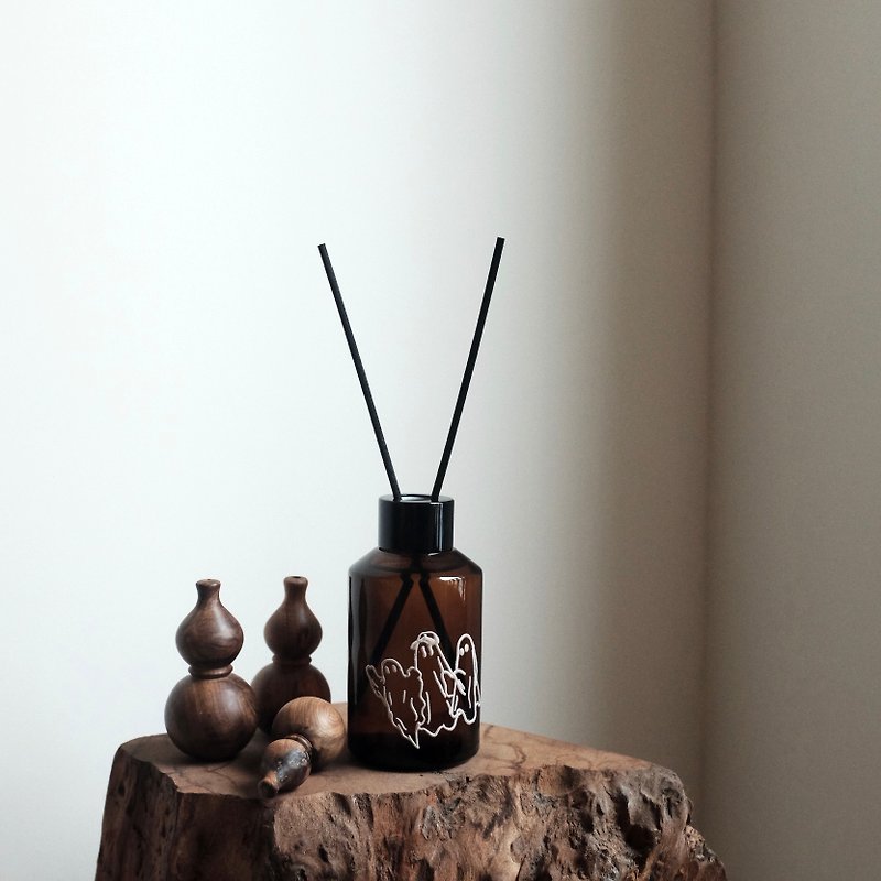 Woody must-have pine and sandalwood series - natural essential oil diffuser for home - น้ำหอม - น้ำมันหอม 