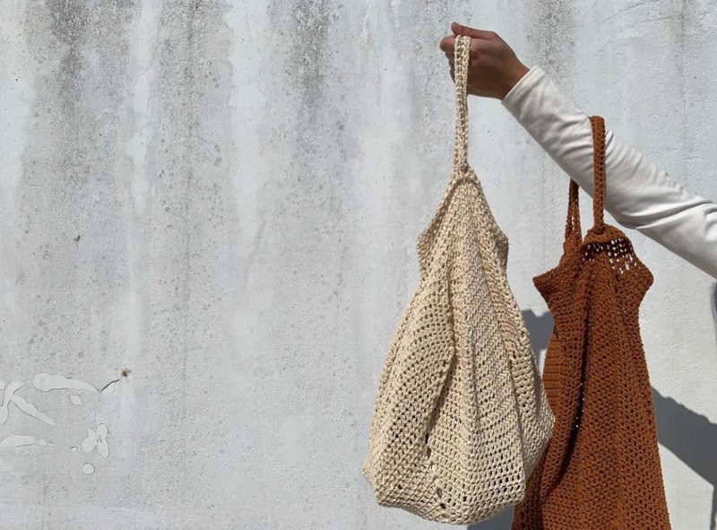 Handmade Creation_Woven Balloon Dual-Purpose Back/Bag_Xiaobai - Handbags & Totes - Cotton & Hemp White