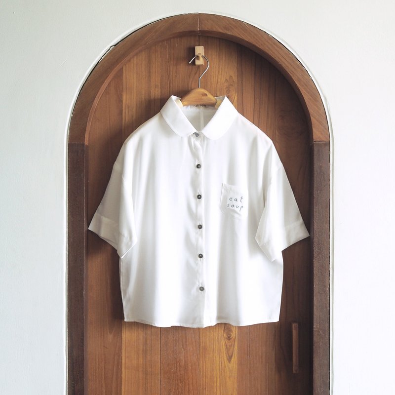 stretching cat button shirt : white - 女襯衫 - 聚酯纖維 白色