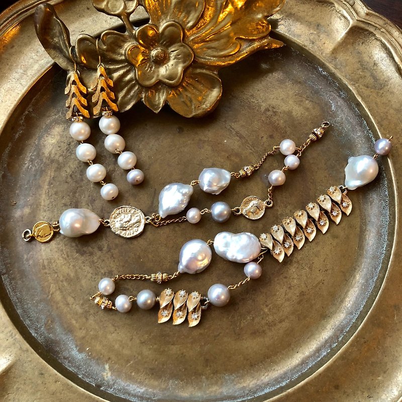 Vintage Gold Coin Pearl Bracelet - Bracelets - Pearl 