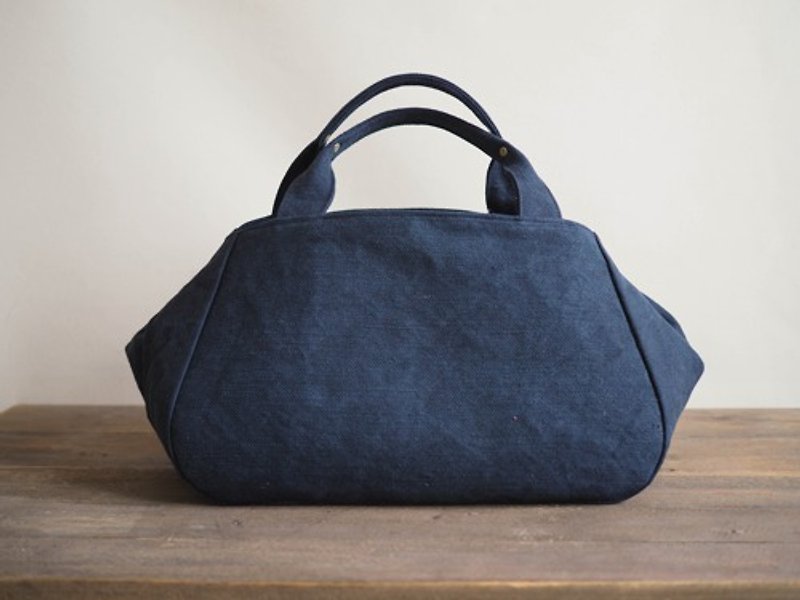 Made-to-order [MILITARY TWILL] Round tote with lid L navy - กระเป๋าถือ - ผ้าฝ้าย/ผ้าลินิน 