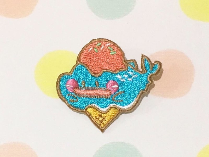 Dog clip star / original embroidery pin / ice cream whale shark - Badges & Pins - Other Metals 