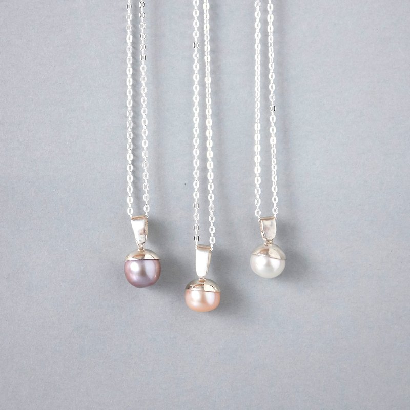 Handmade Sterling Silver Pearl Pendant, Freshwater Pearl Pendant - สร้อยคอ - โลหะ 
